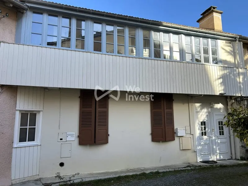 INVESTISSEMENT IMMEUBLE A PAU PROCHE DES HALLES - Photo 1