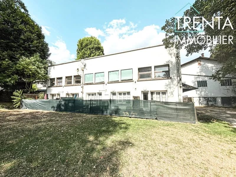 Immeuble entièrement loué — 4 appartements rénovés à Voir - Photo 1