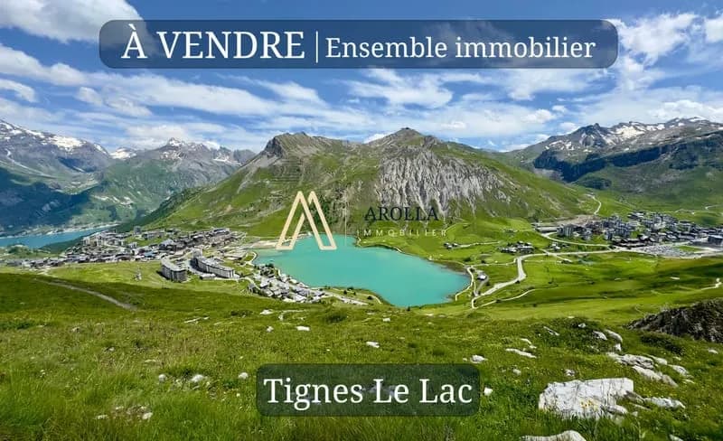 Local commercial avec appartement 3 pièces - Centre de Tignes - Photo 1