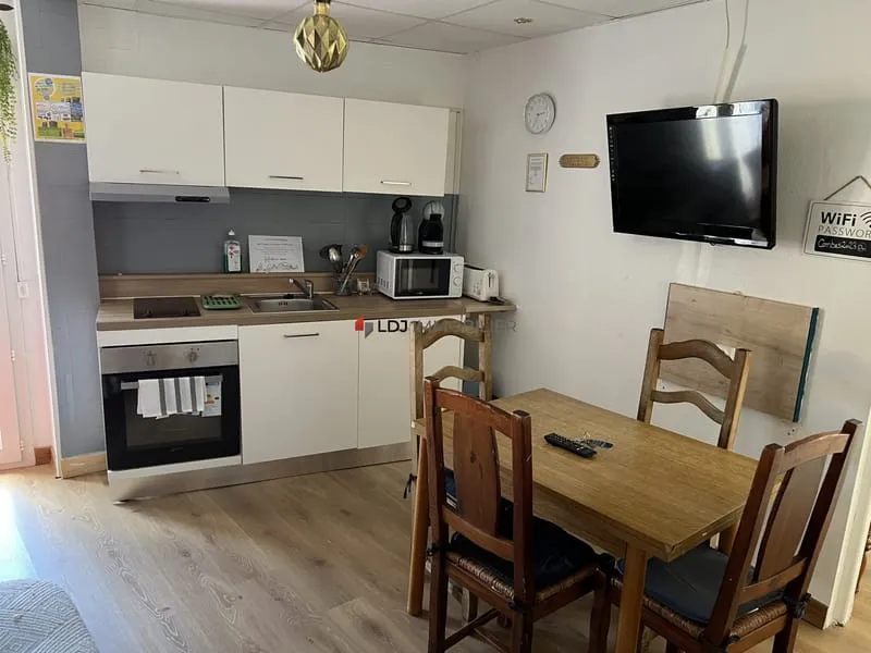 Immeuble 10 appartements + local commercial - Photo 1