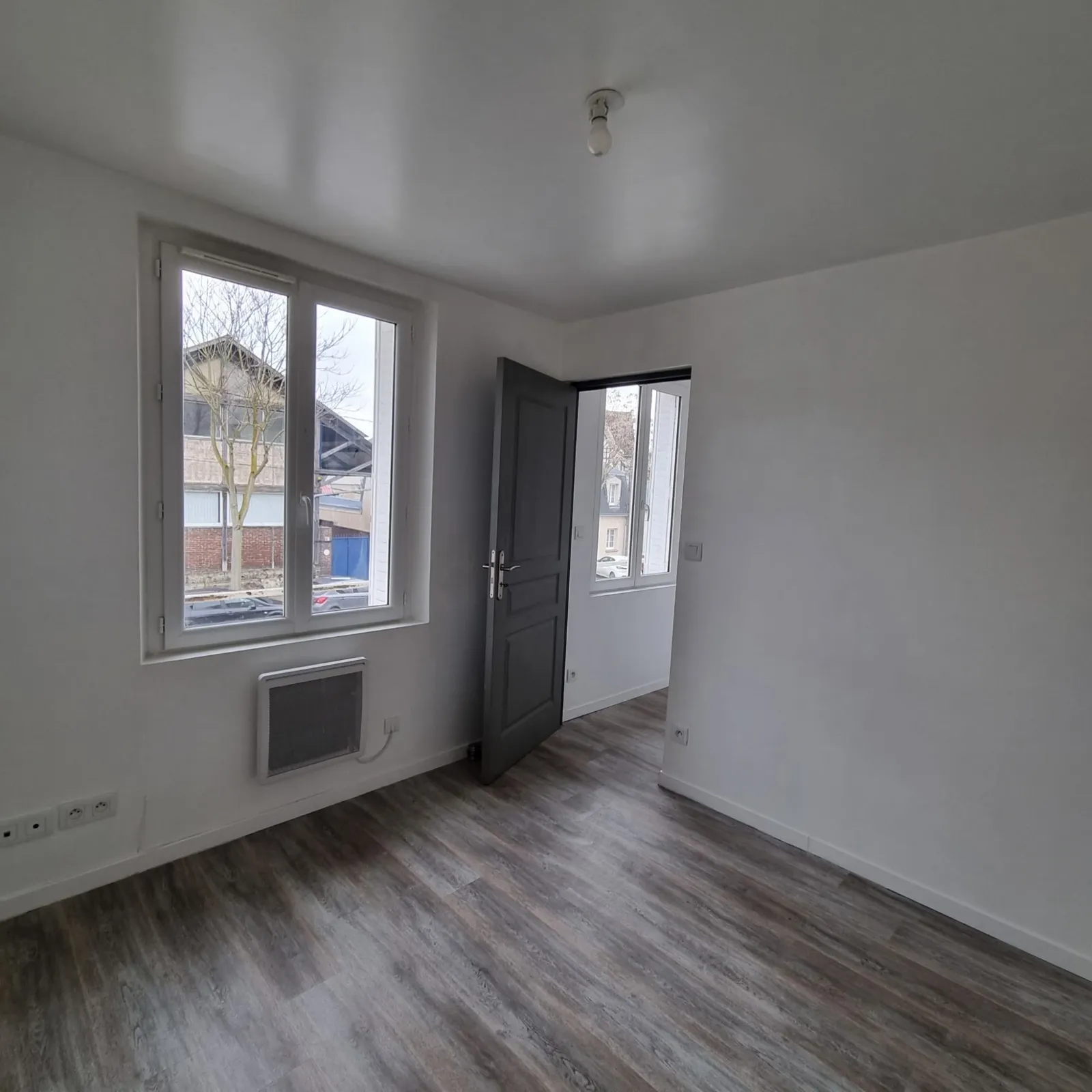 IMMEUBLE RAPPORT - Photo 1