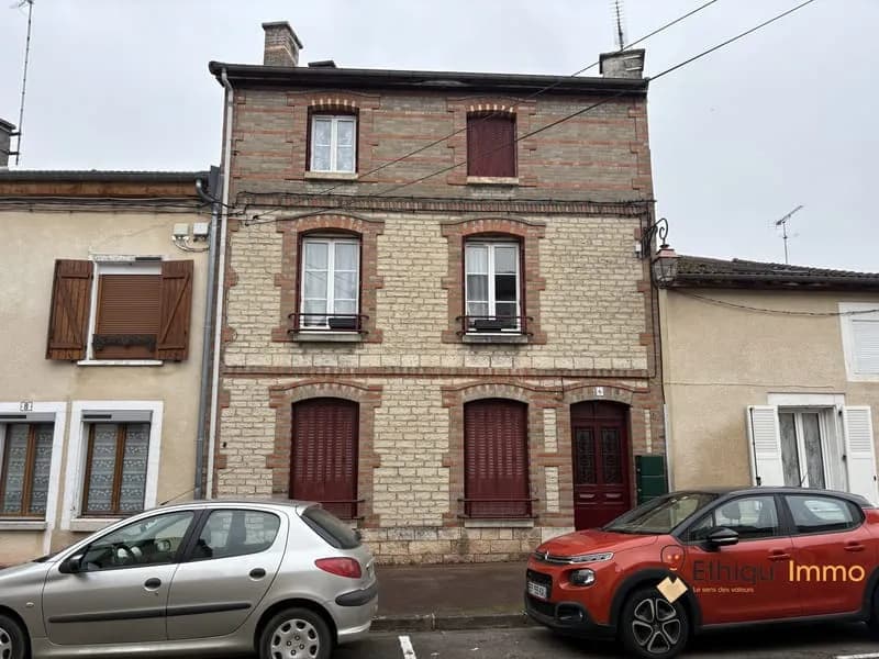 Immeuble locatif - Photo 1