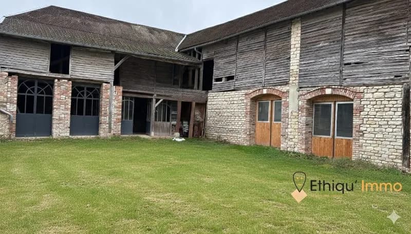 Ensemble immobilier - Photo 1