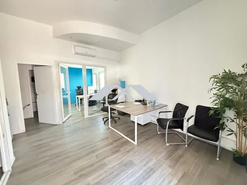 Ensemble immobilier 134 m² Saint Joseph - Photo 1