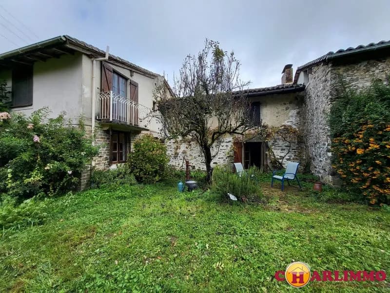 Ensemble immobilier avec terrain - Photo 1