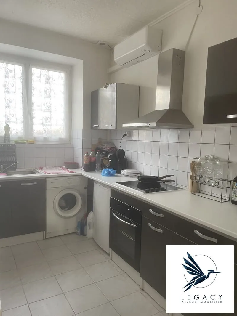 Idéal investisseur!! Immeuble de 260m² comprenant 5 lots plus - Photo 1