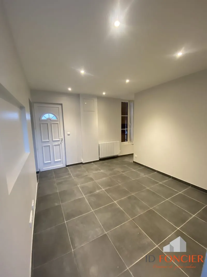 Petit Immeuble à vendre sur la commune de Juvisy sur Orge - Photo 1
