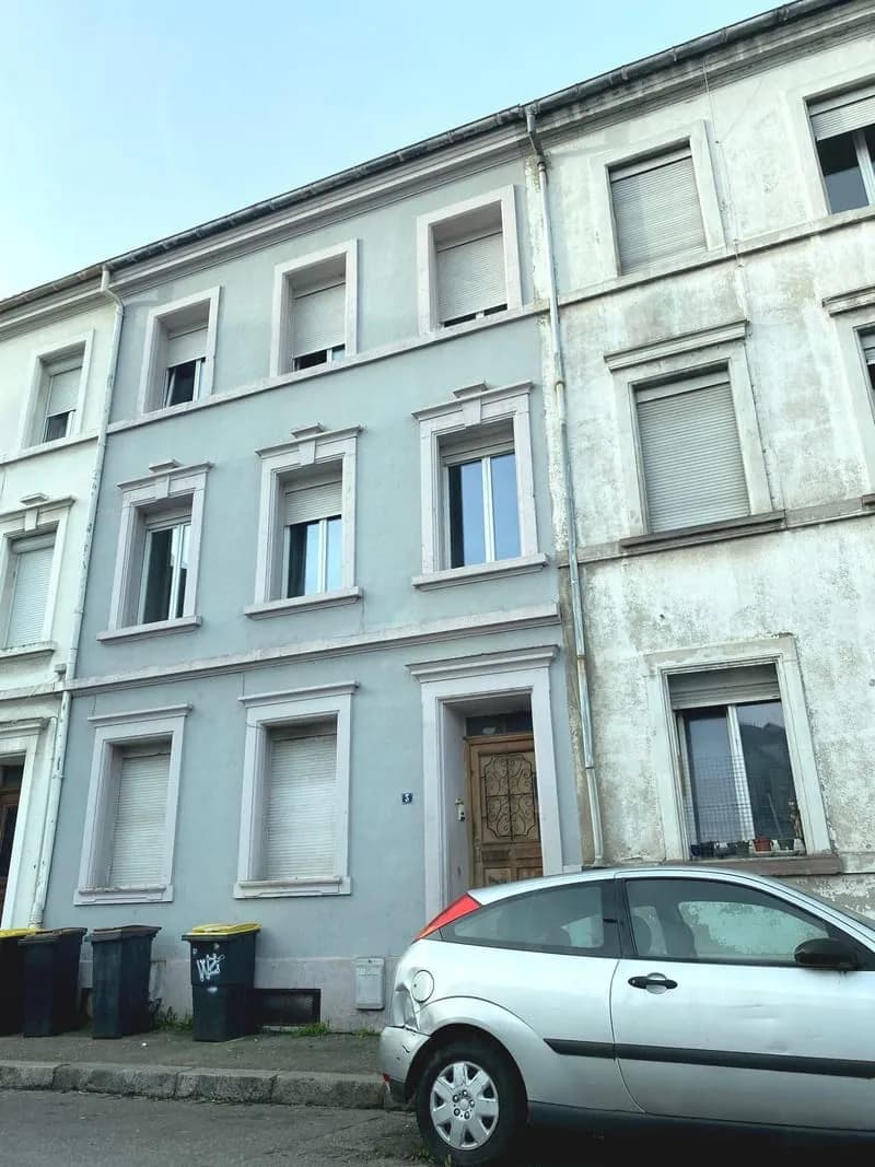 IMMEUBLE MULHOUSE - Photo 1