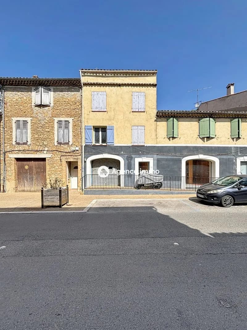 Local commerce avec appartement - Photo 1