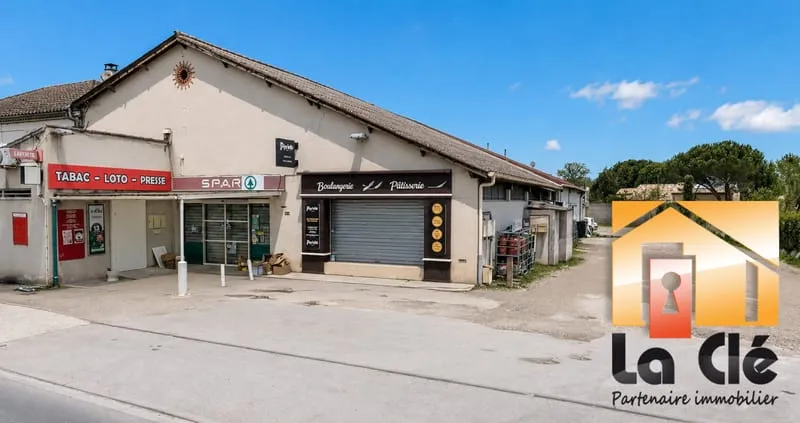 Vente immeuble de rapport mixte - Photo 1
