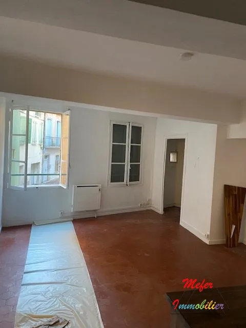 IMMEUBLE - Photo 1