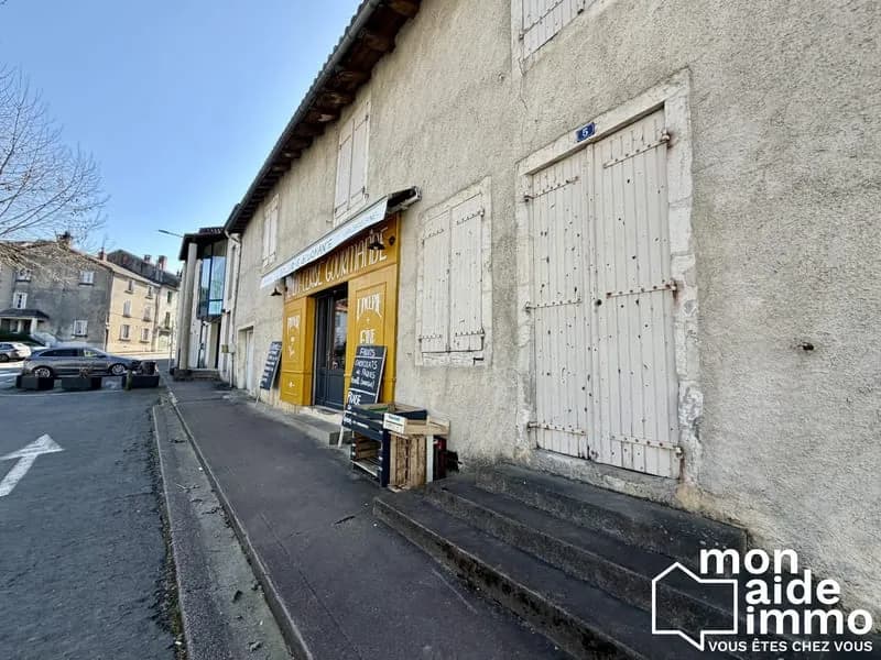 Maison et local commercial - Photo 1