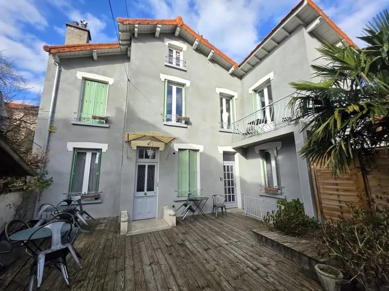 Immeuble Maison - 4 lots - 4 parkings - Terrasse et cave - Photo 1