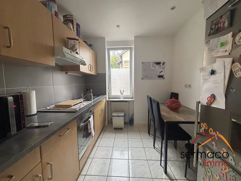 IMMEUBLE À SARREGUEMINES - Photo 1