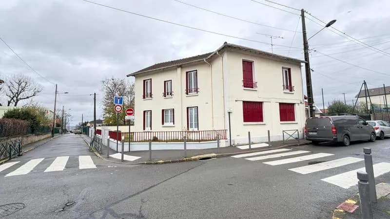 CLICHY-SOUS-BOIS - LE PLATEAU - IMMEUBLE - Photo 1