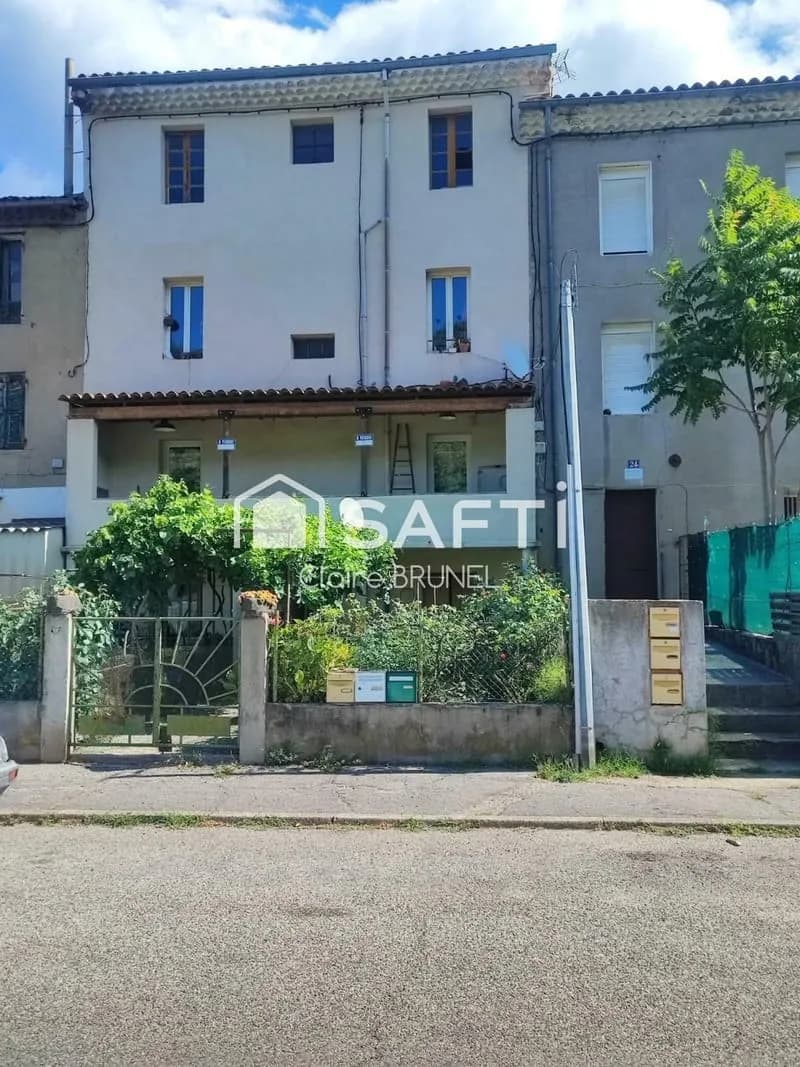 IMMEUBLE DE RAPPORT - Photo 1