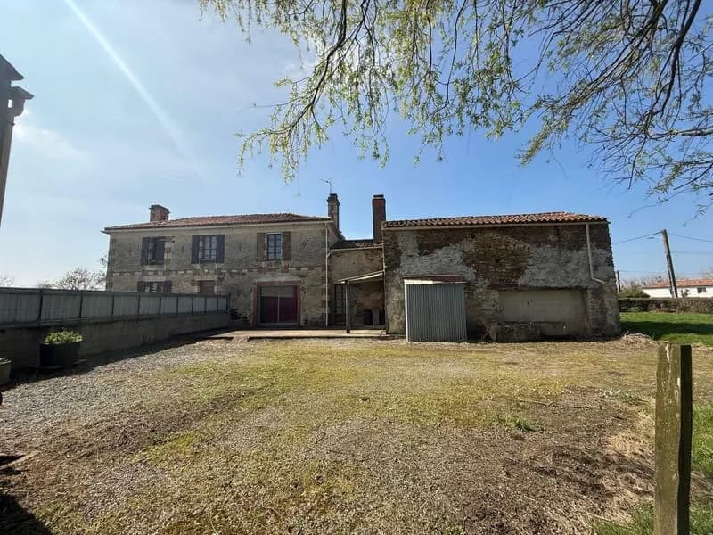 Ensemble immobilier à rénover, idéal investisseur - Photo 1