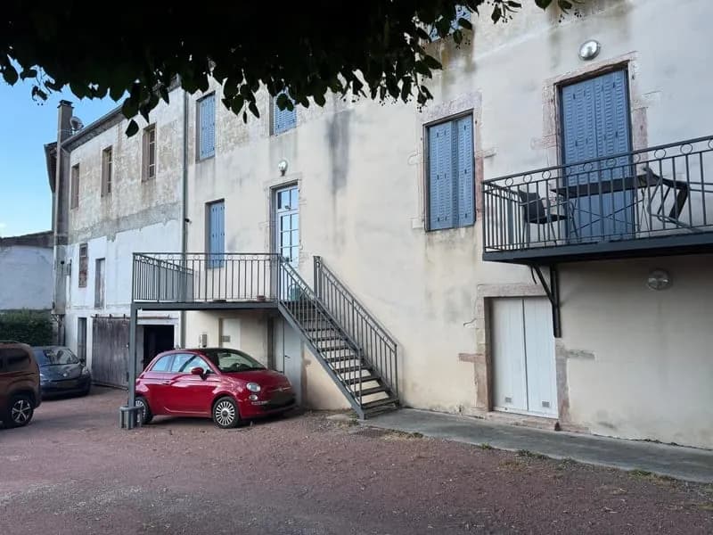 Sur la commune de Cuisery - immeuble composé de 2 appartements - Photo 1