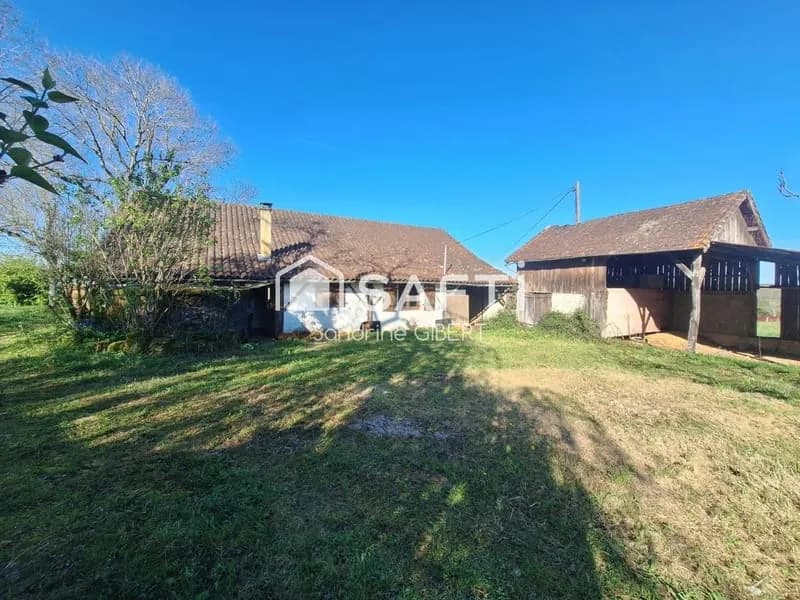 Ensemble immobilier à fort potentiel en Dordogne + de 6 hectares - Photo 1