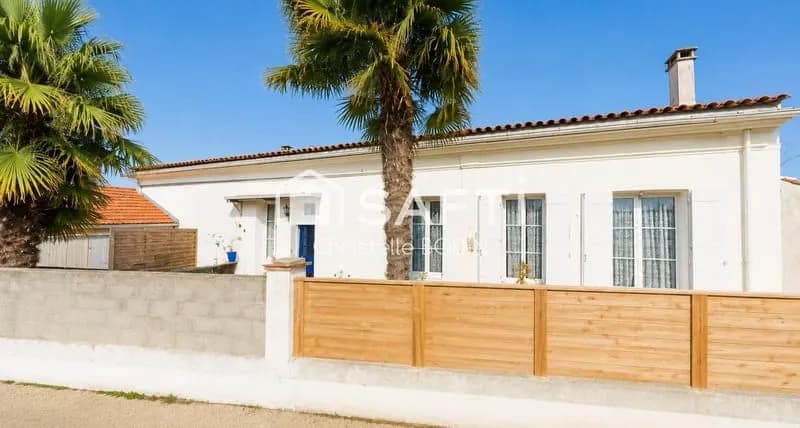 Grande maison familiale de 276 m² avec ancien espace commercial et fort potentiel à Tonnay-Charente - Photo 1