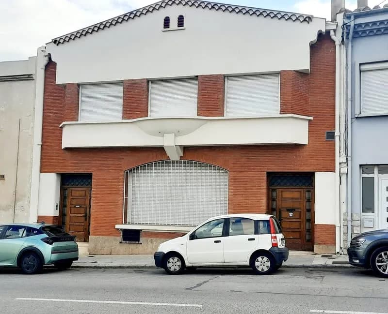 Immeuble 300 m² avec fort potentiel - 2 terrasses - Photo 1