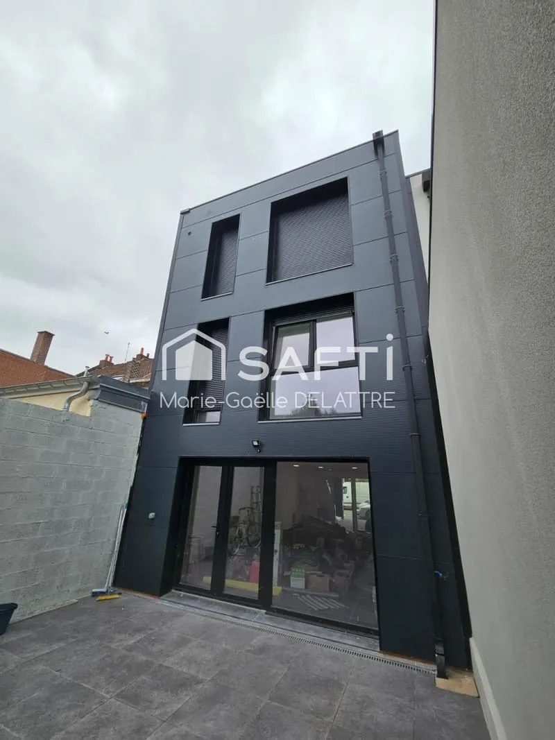 Immeuble Mixte comprenant duplex de 82 m2 et local commercial indépendant de 50 M2 avec cour privative. - Photo 1