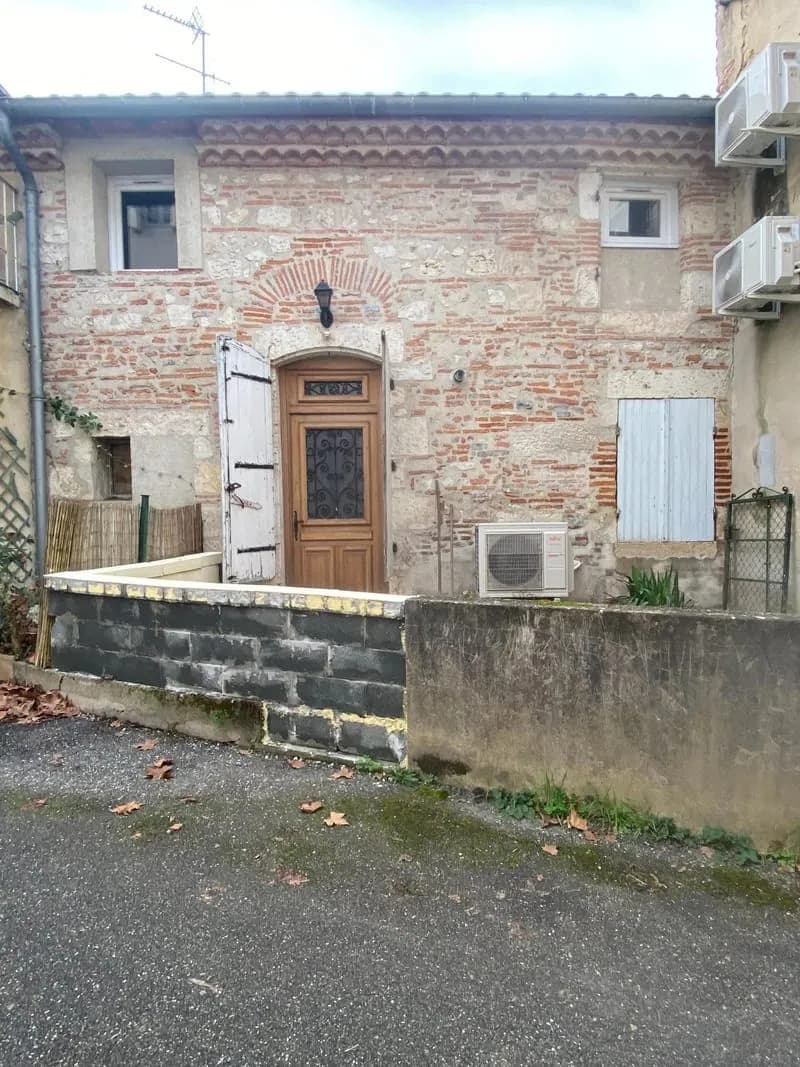 IMMEUBLE - Photo 1