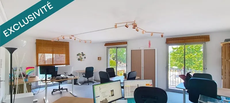 IMMEUBLE A USAGE DE BUREAUX - Photo 1