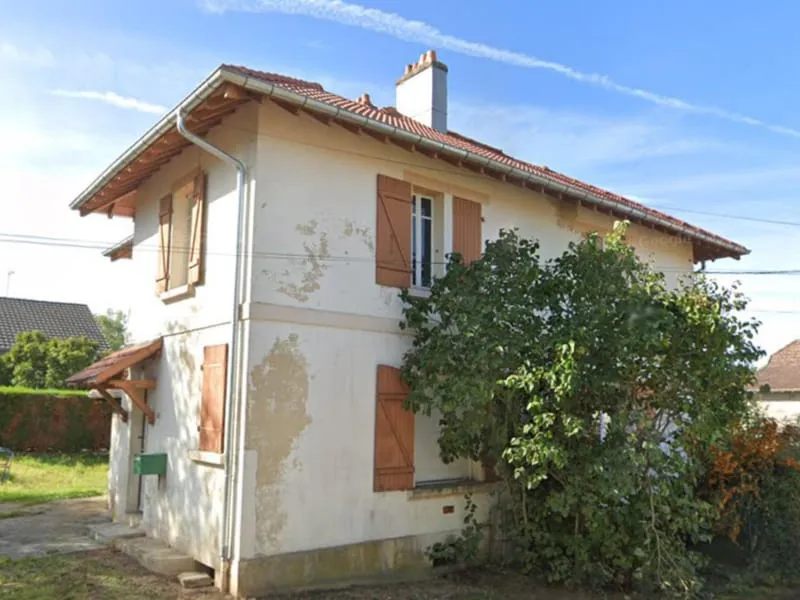 Ensemble immobilier composé de deux petites maisons Mitoyennes.Investiisement locatif intéressant - Photo 1