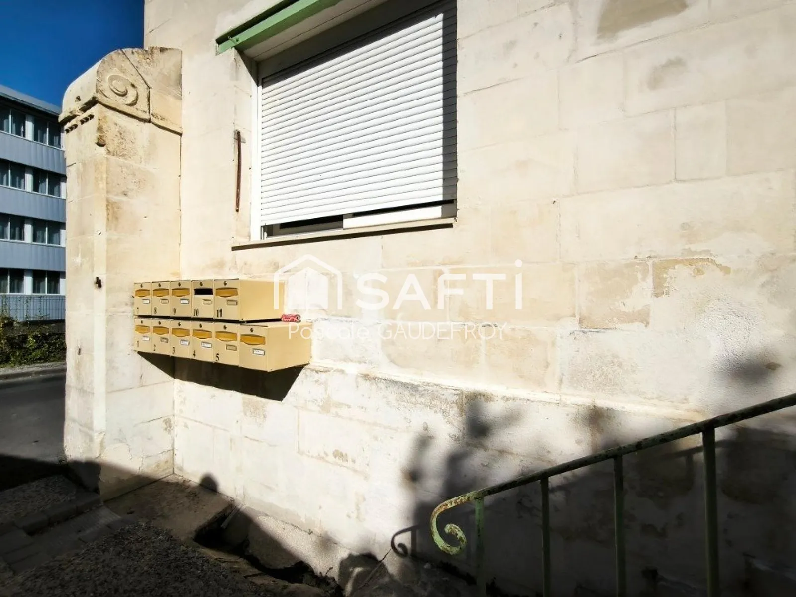 Immeuble de rapport - Rentabilité immédiate à PONS ! - Photo 1