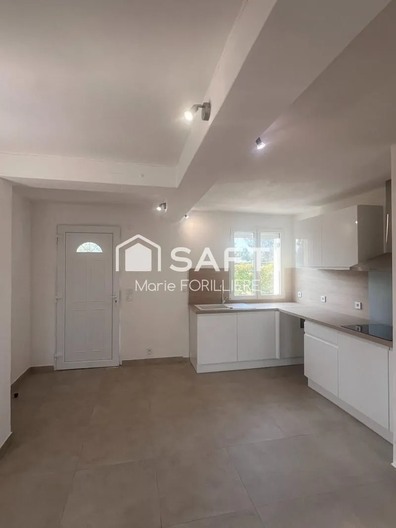 Ensemble immobilier - Photo 1
