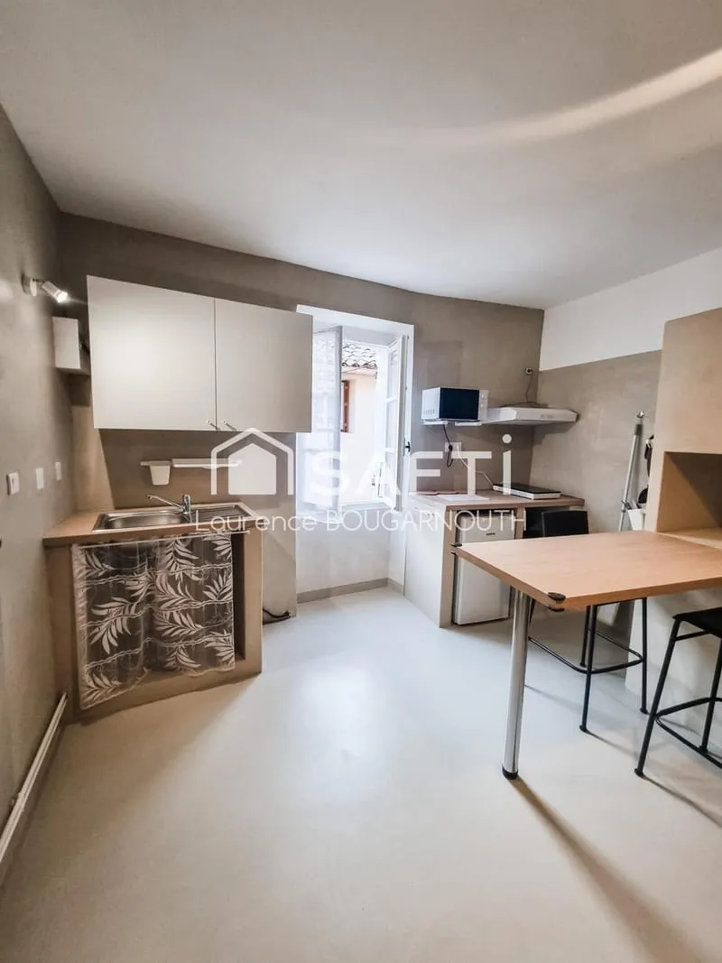 Immeuble - 5 appartements - Photo 1