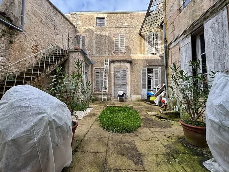 Niort ensemble immobilier en hypercentre - Photo 1