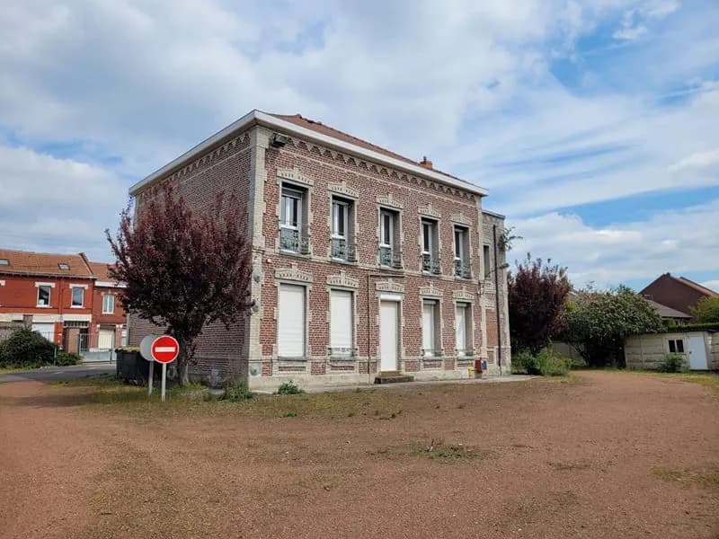 Immeuble Montigny En Gohelle 574 m2 - Photo 1