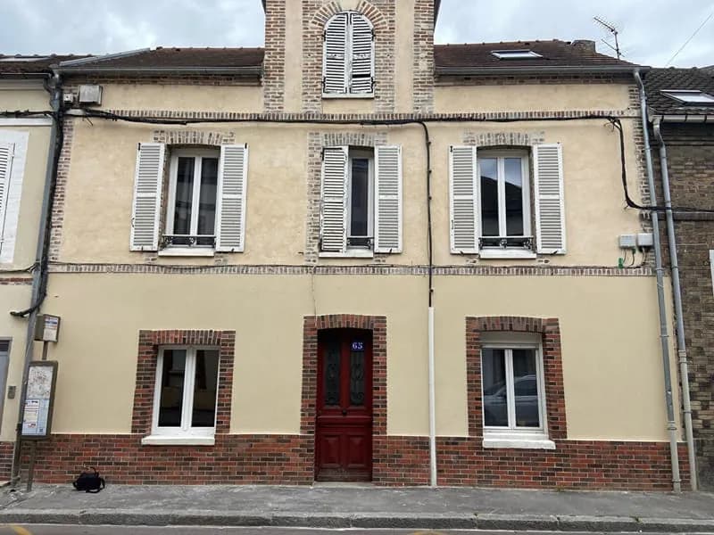 Immeuble à Sens , avec 5 logements - Photo 1