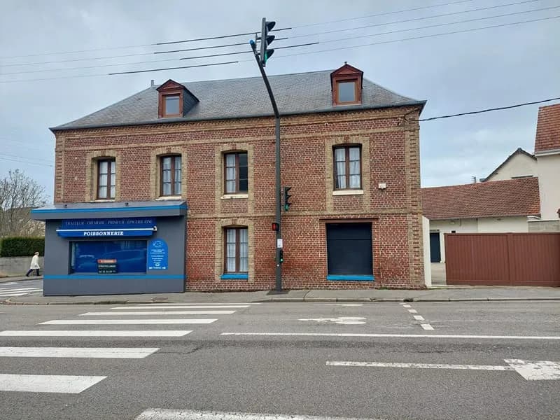 Immeuble avec local commercial Dieppe 5 pièce(s) 189 m2 - Photo 1