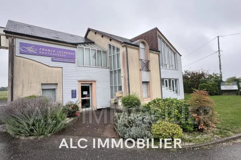 Immeuble 210m² -Condé-sur-Sarthe - Photo 1