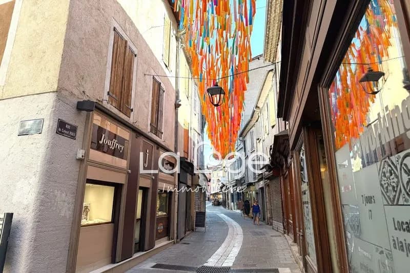 Tous commerces sauf nuisances - Photo 1