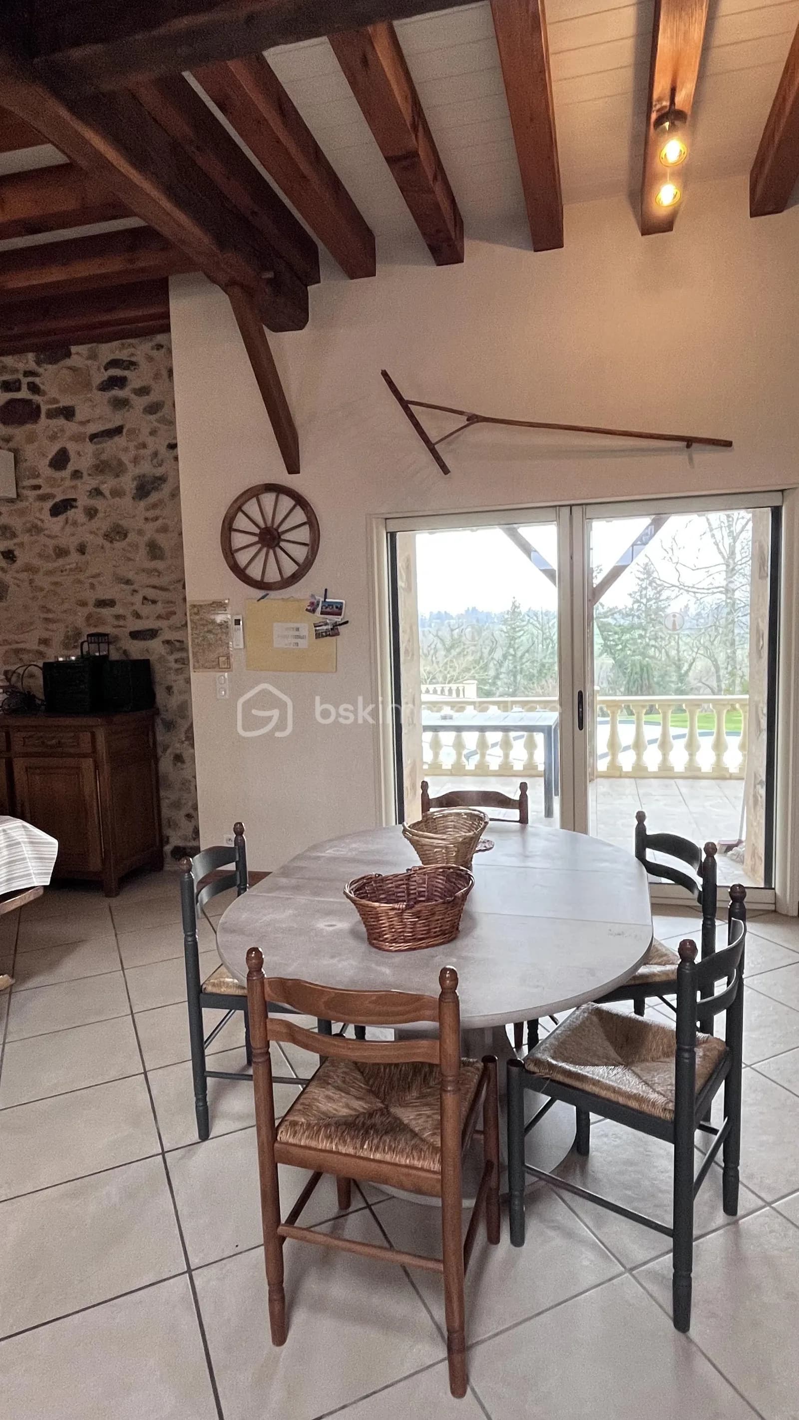 Immeuble 10 pièces 216 m² - Photo 1