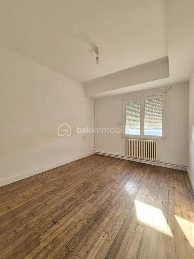 Immeuble 36 pièces 573 m² - Photo 1