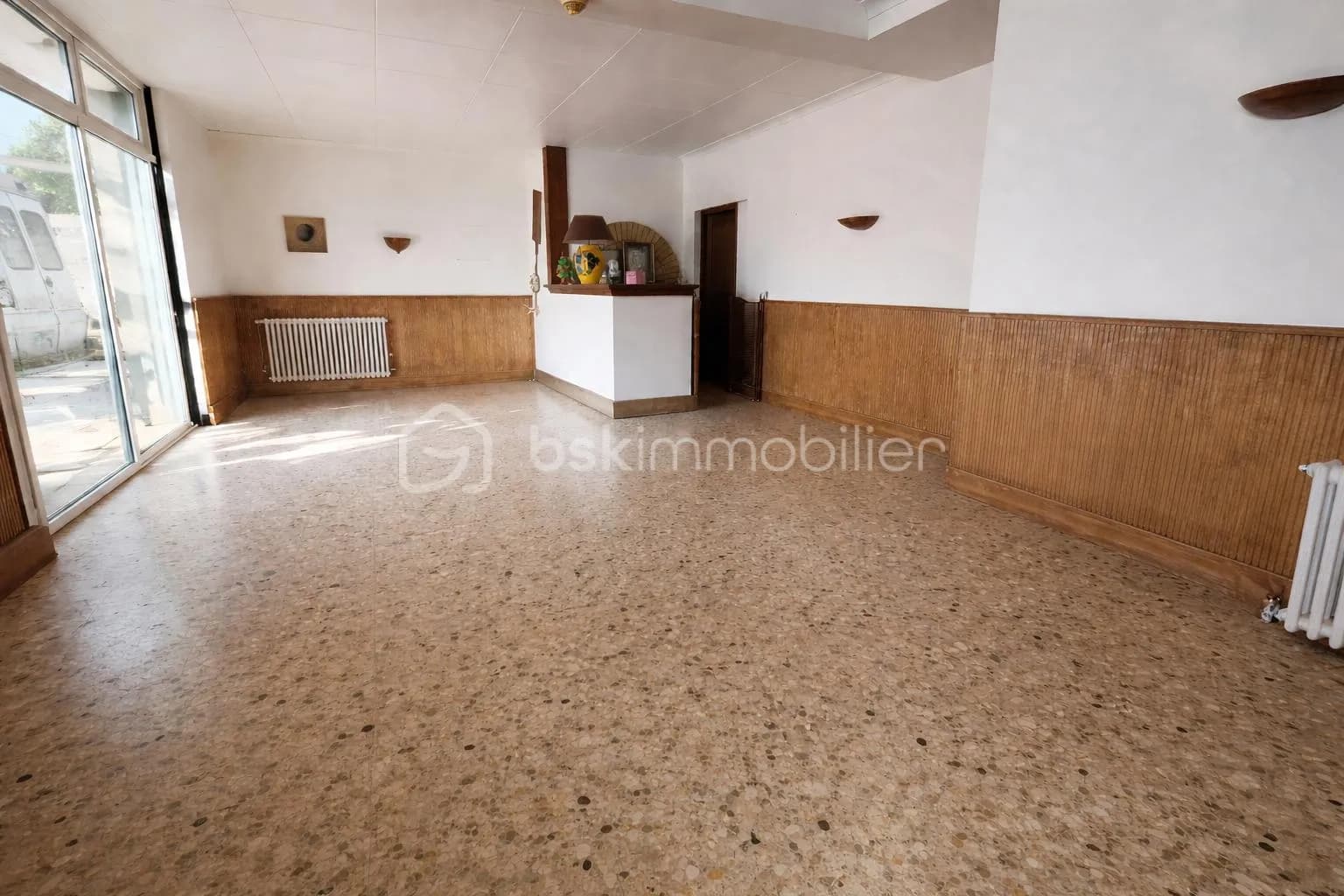 Immeuble 30 pièces 900 m² - Photo 1