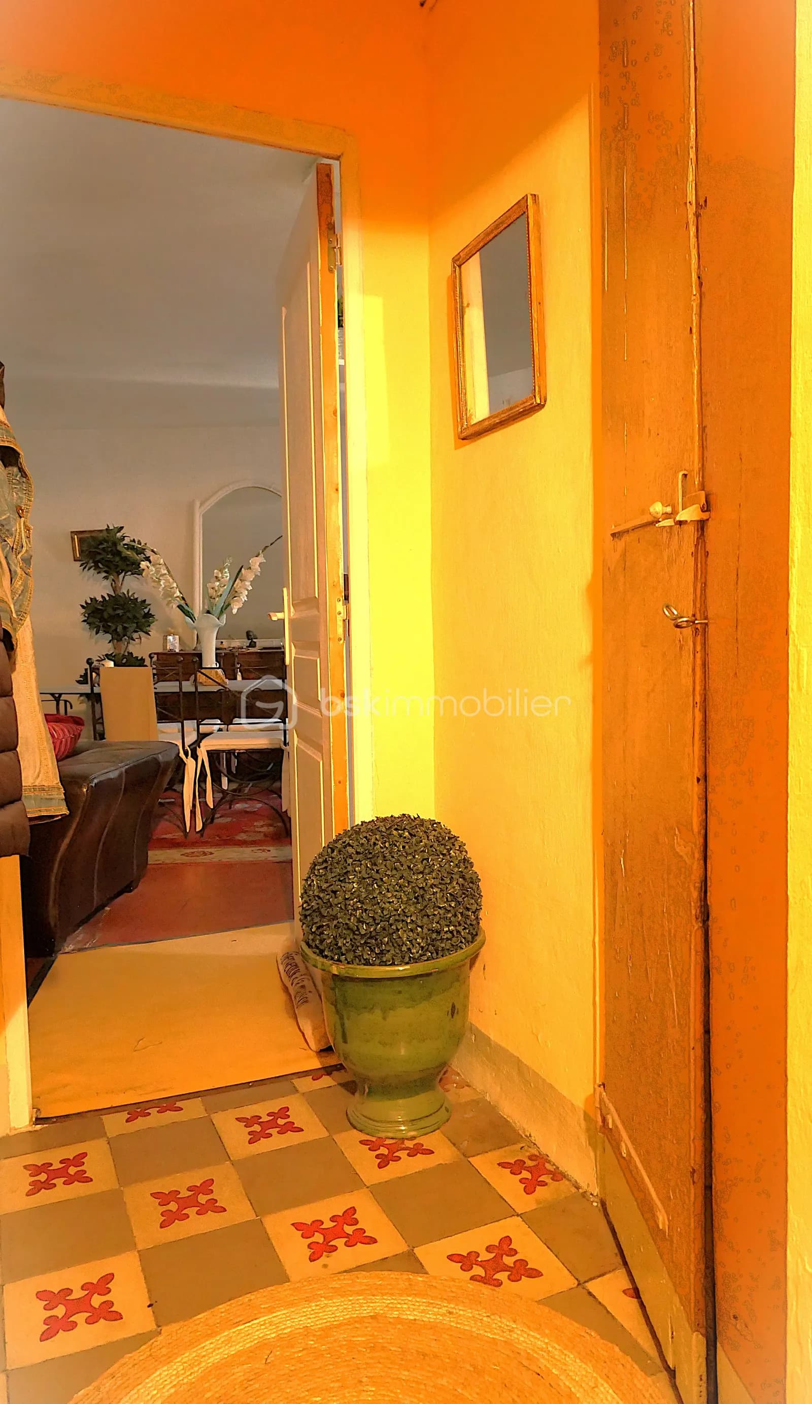 Immeuble 10 pièces 275 m² - Photo 1