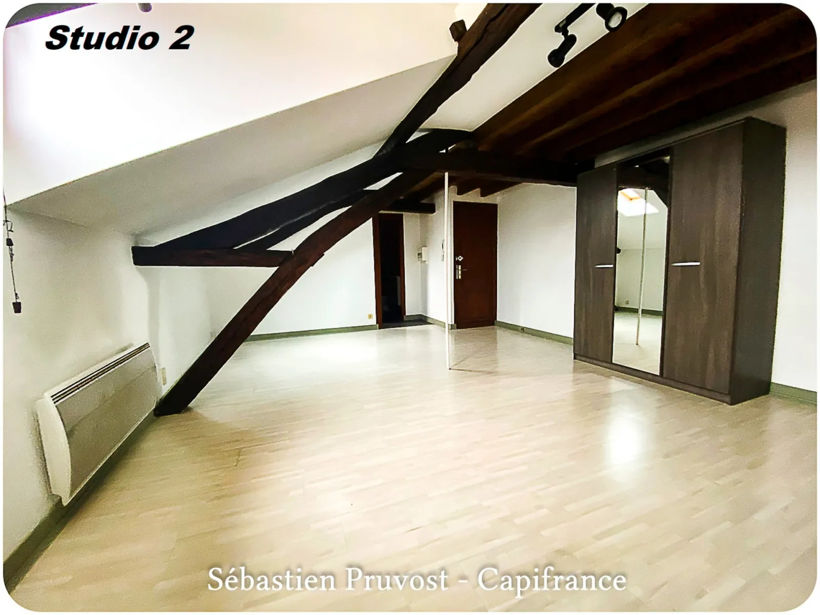 Immeuble de rapport 10 pièces 220 m² - Photo 1