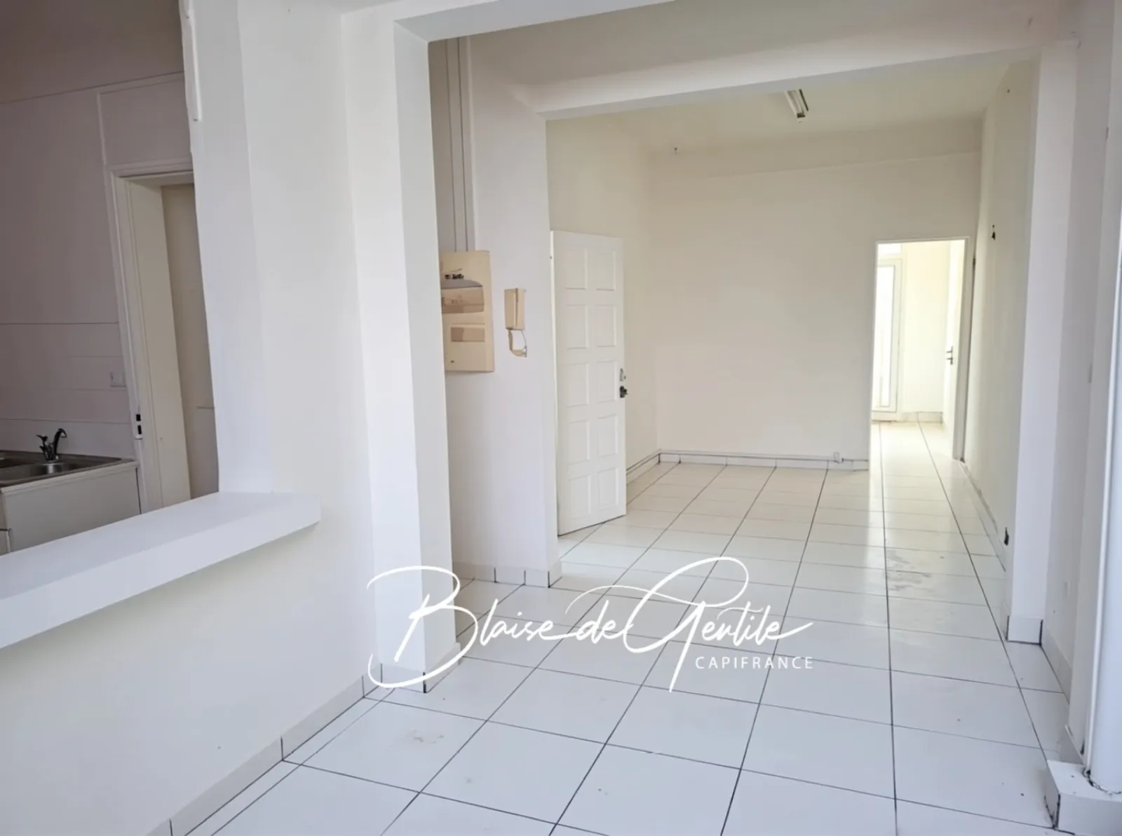 Immeuble de rapport 8 pièces 197 m² - Photo 1