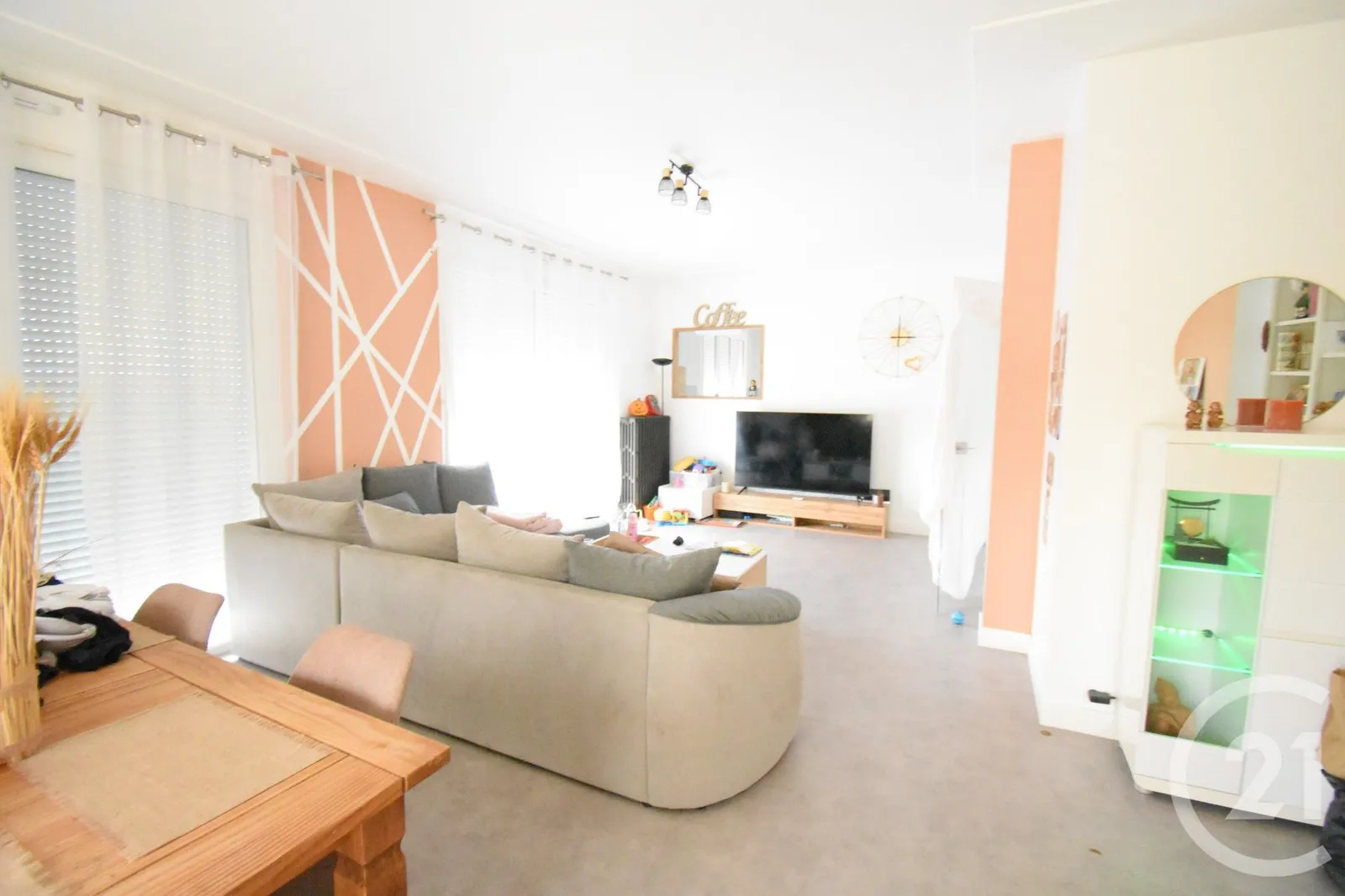 Immeuble 392 m² - Photo 1