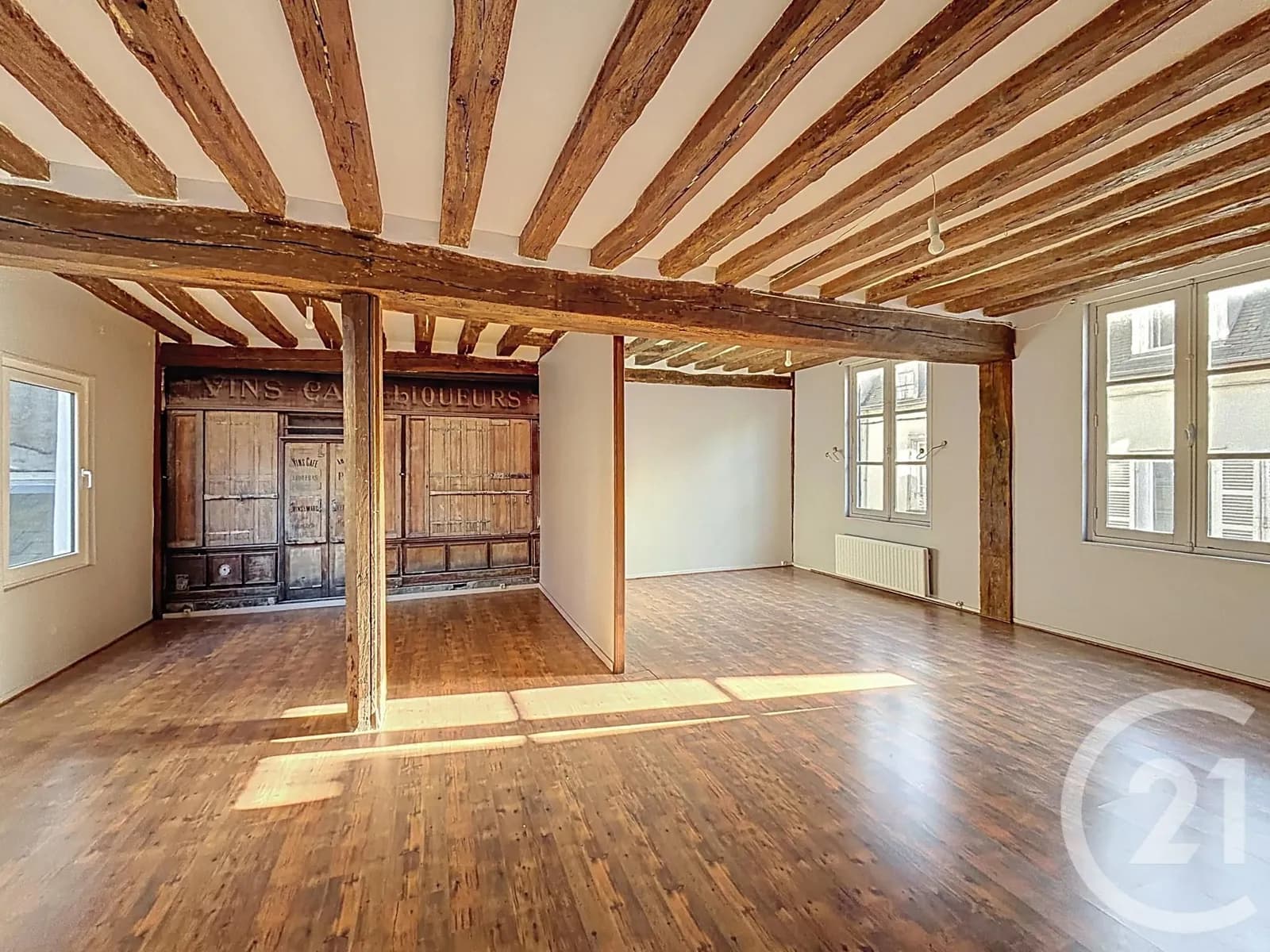Immeuble 370 m² - Photo 1