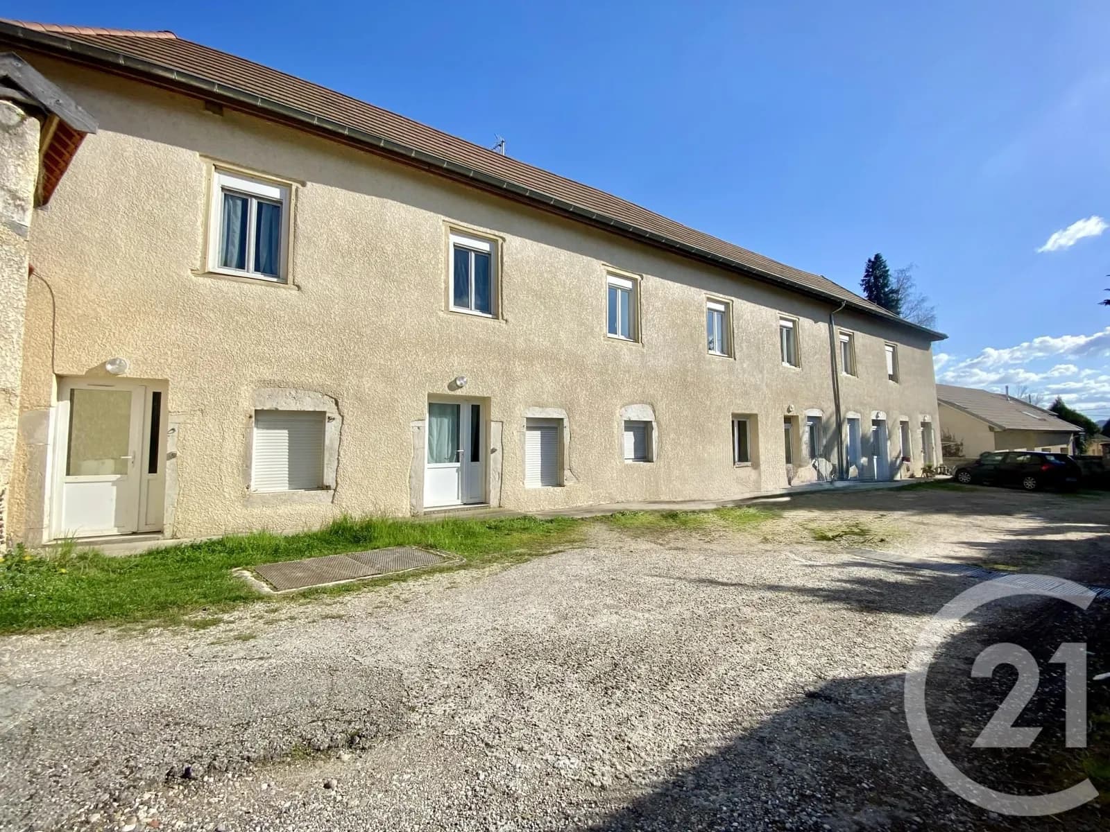 Immeuble 310 m² - Photo 1