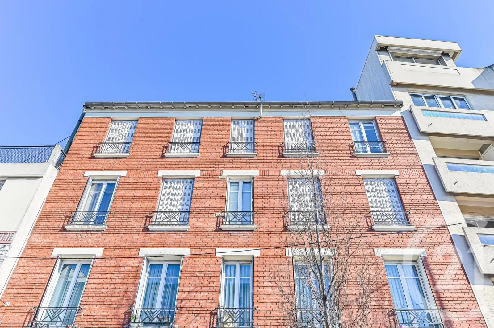Immeuble 459 m² - Photo 1