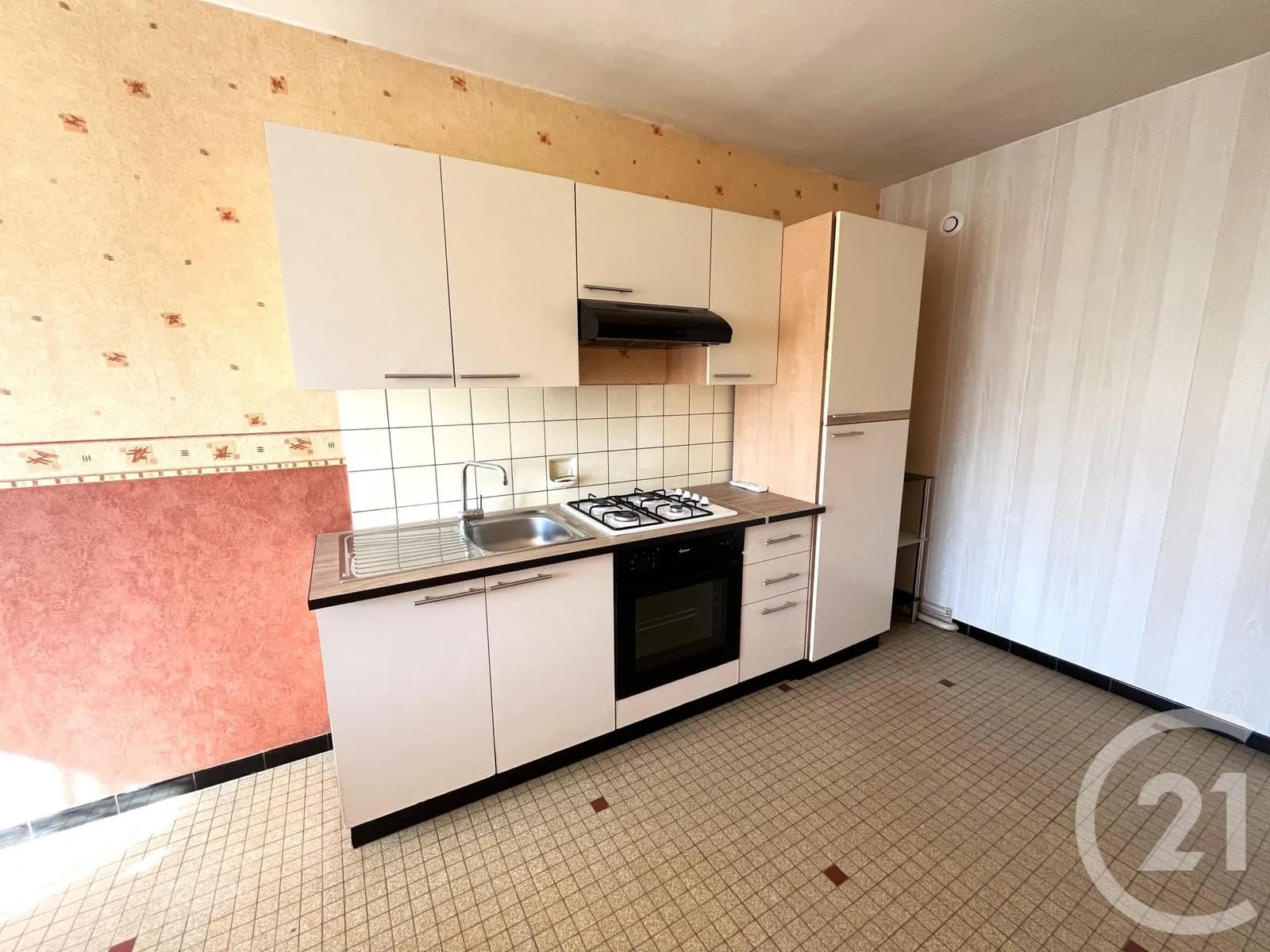 Immeuble de rapport 7 pièces 185 m² - Photo 1