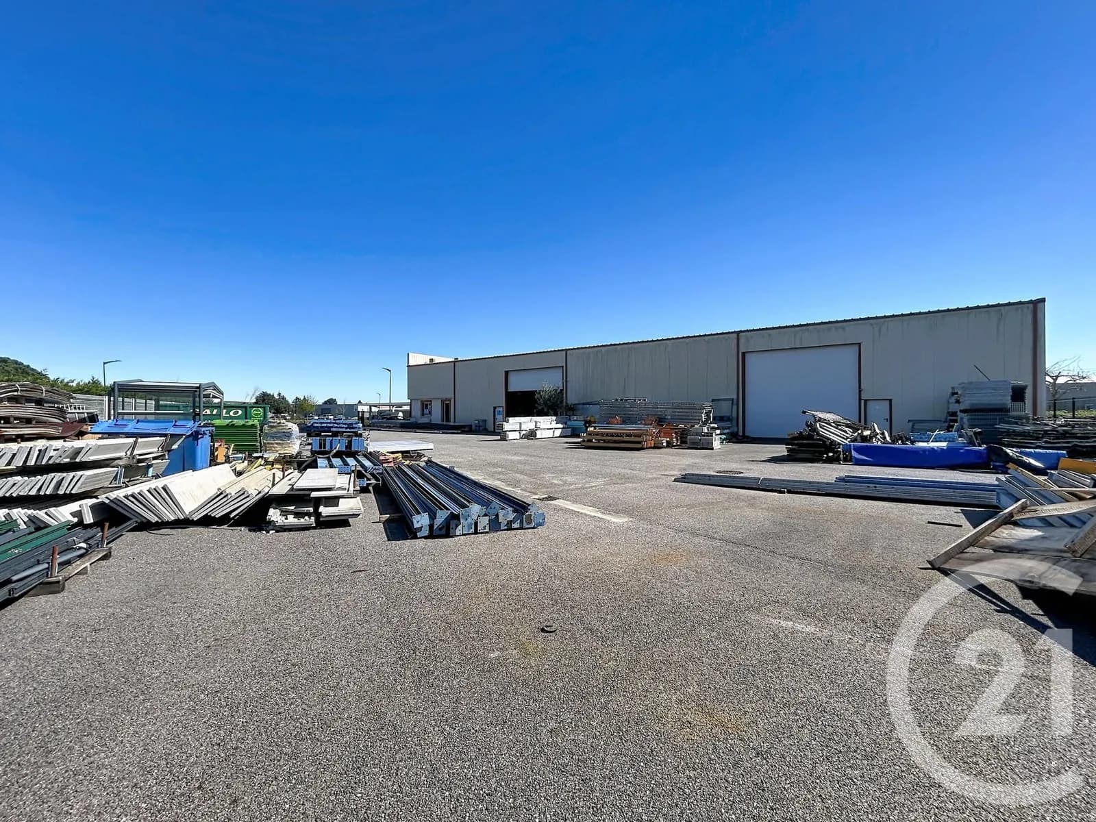 Immeuble 900 m² - Photo 1